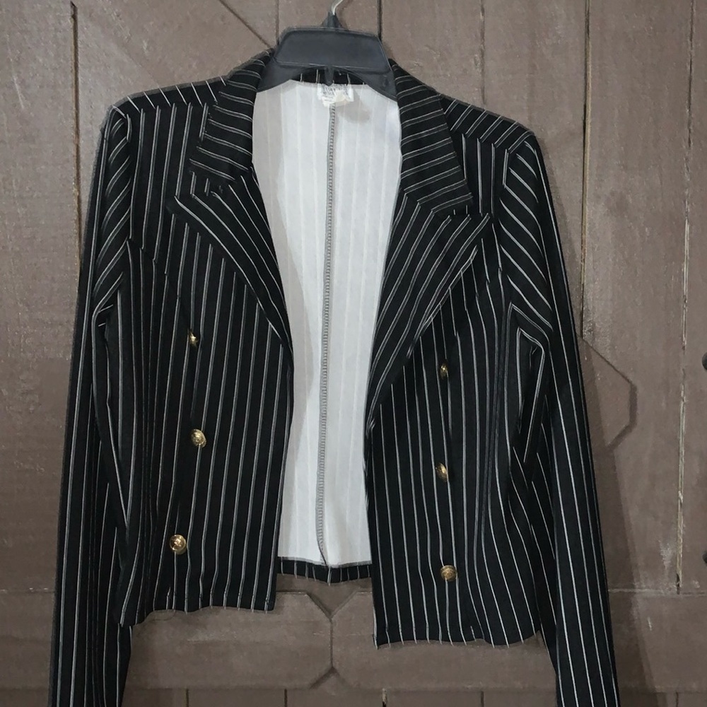 Vamp- NEW woman’s blazer
